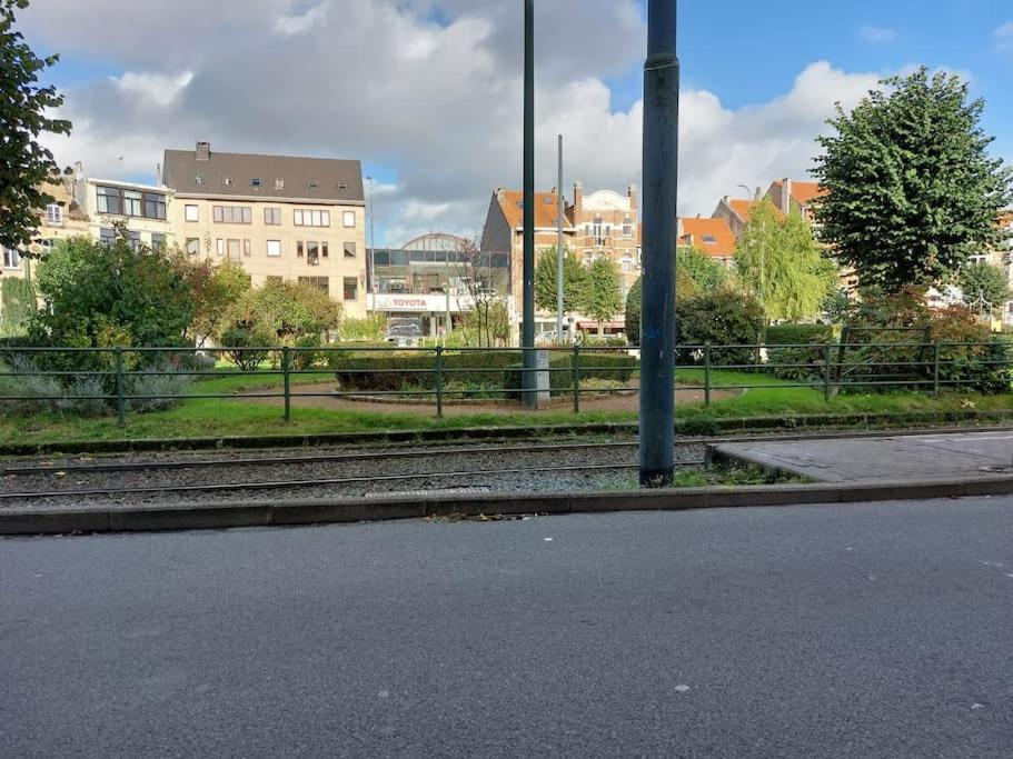 Family Friendly 1 Bed Appartment Bruxelas Exterior foto