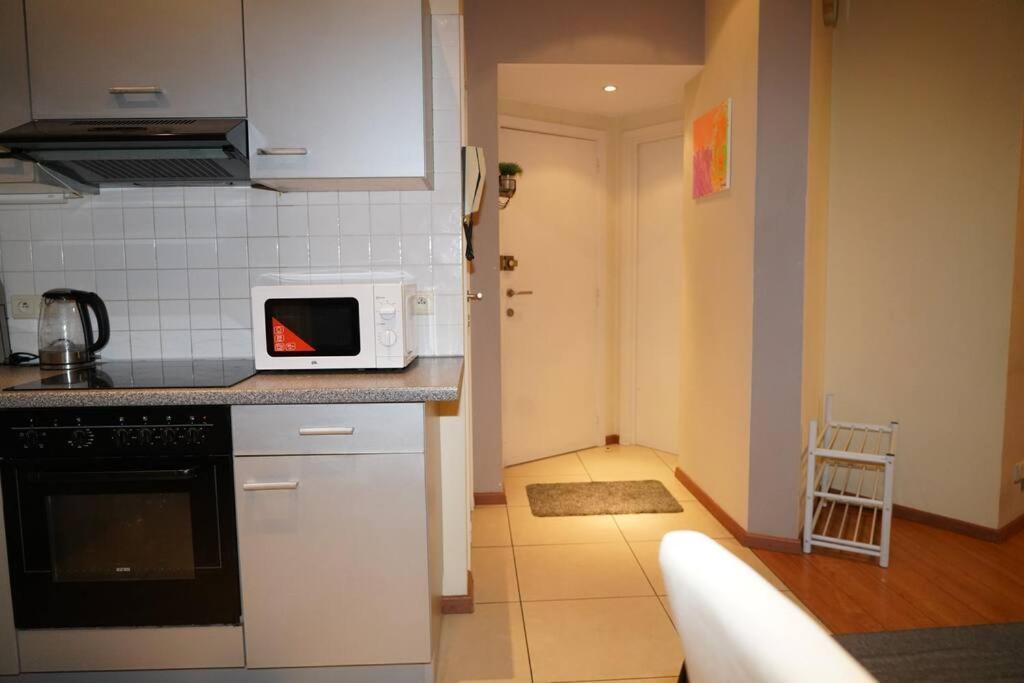Family Friendly 1 Bed Appartment Bruxelas Exterior foto