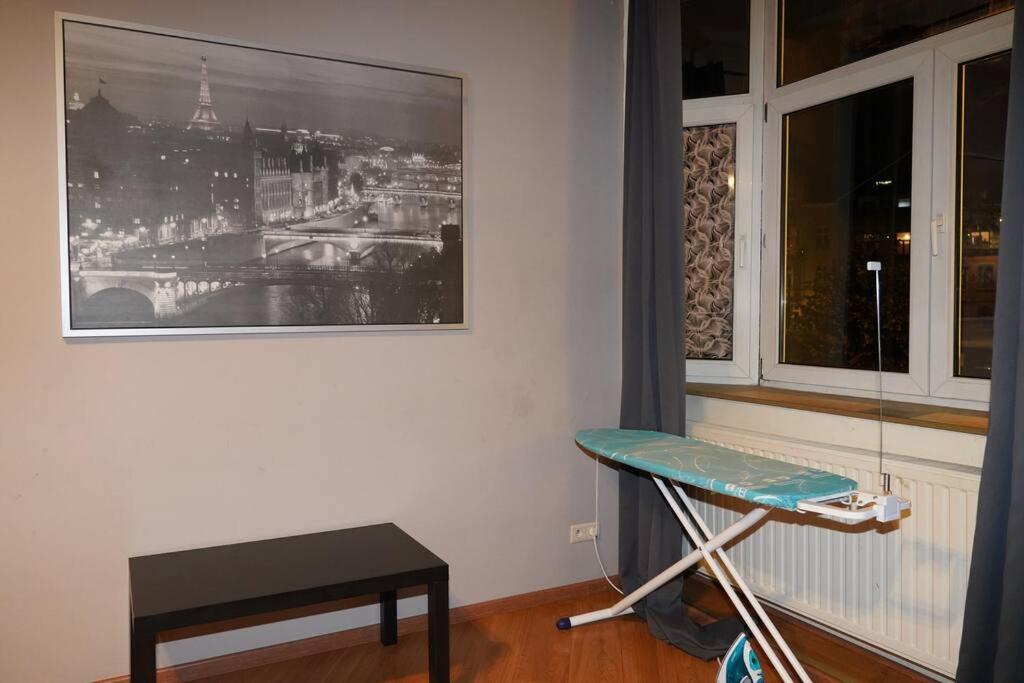 Family Friendly 1 Bed Appartment Bruxelas Exterior foto